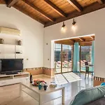 Villa Simona by Villa Plus